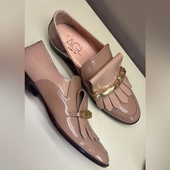 AGL MADE IN ITALY LEATHER Elegant Women's Loafers in Pink with Gold Accents - Picture 4 of 5
